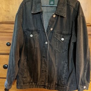 Black wash denim trucker jacket